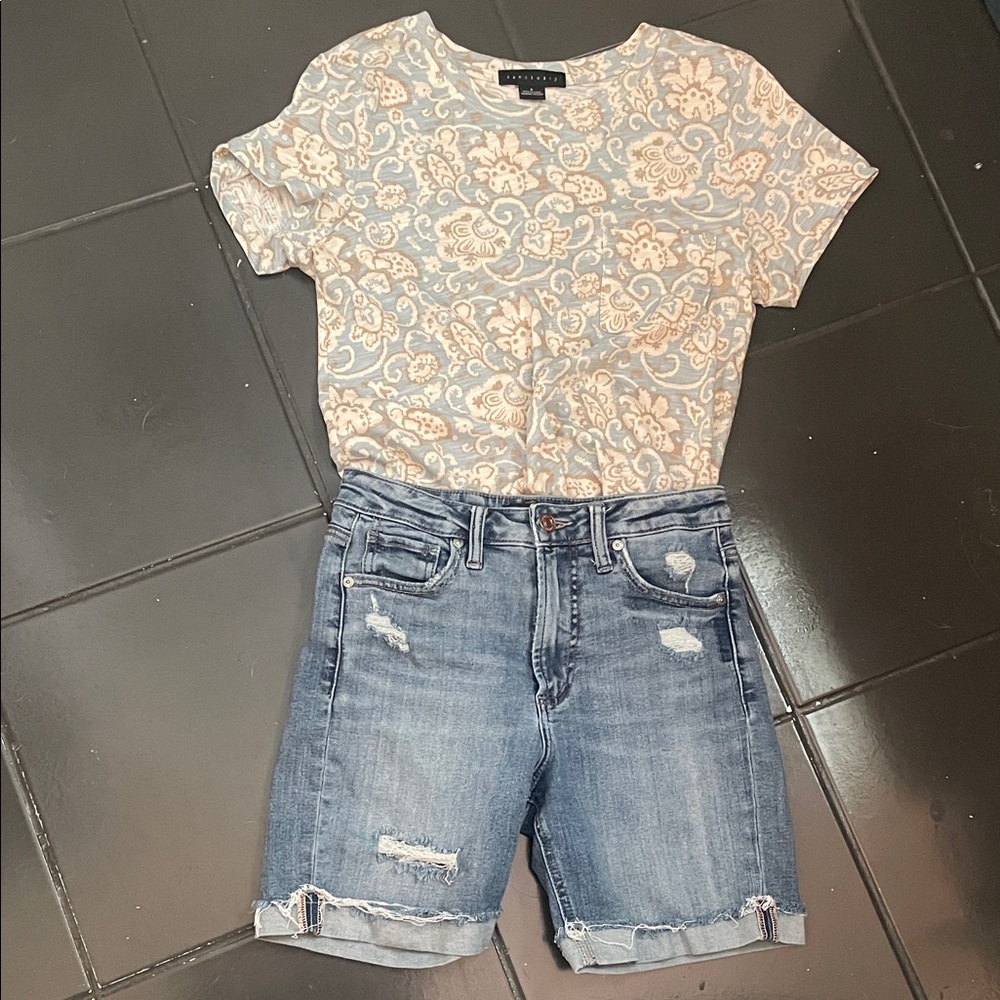 Sanctuary Blue and Cream Short Sleeve Top